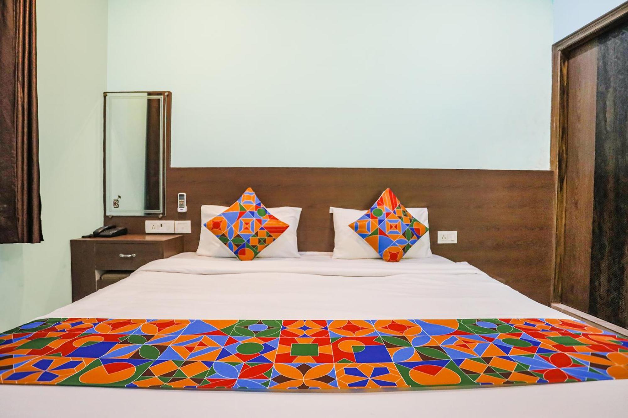 Fabexpress Banarasi Kothi Hotel Varanasi Exterior photo