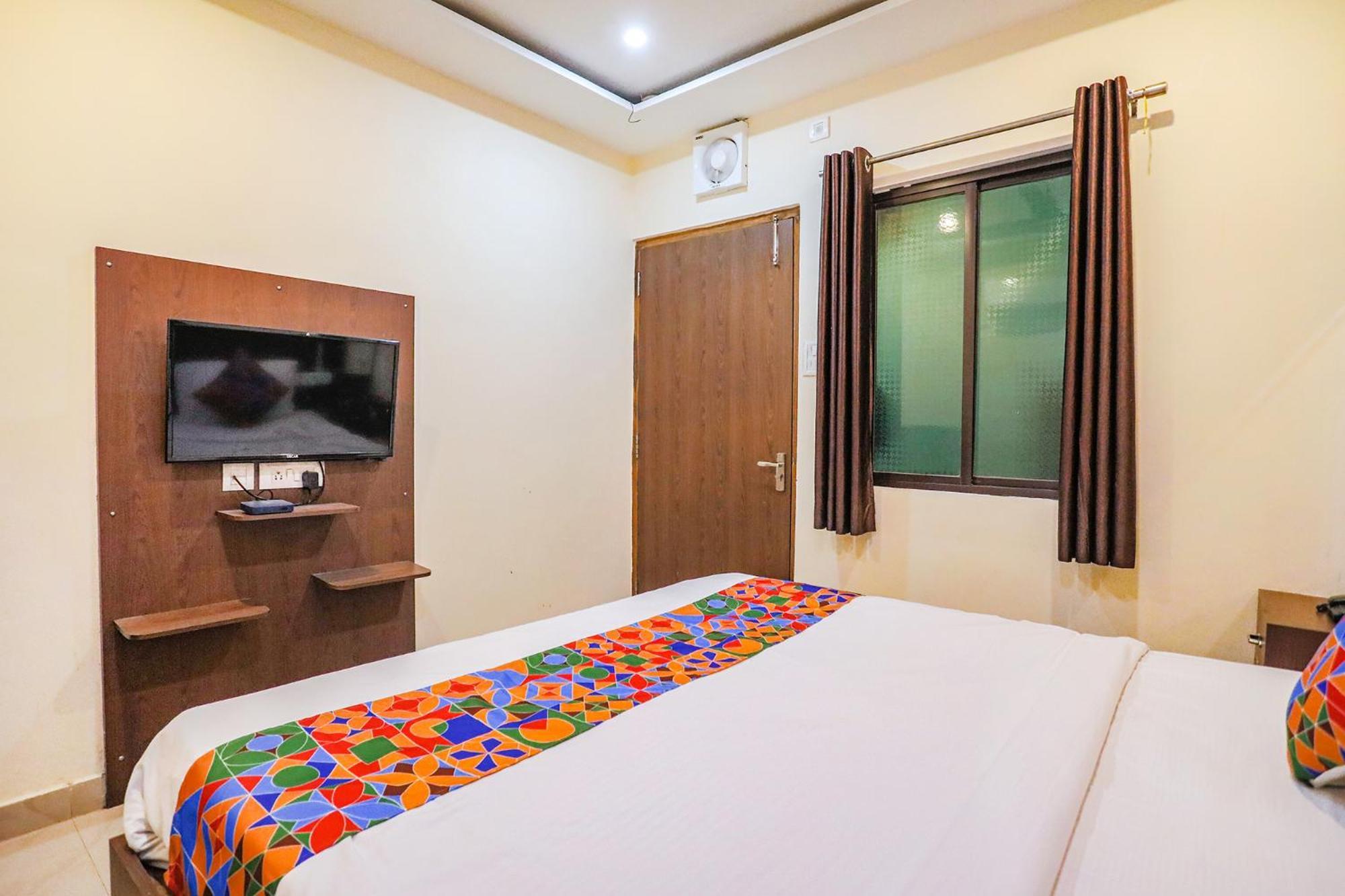 Fabexpress Banarasi Kothi Hotel Varanasi Exterior photo