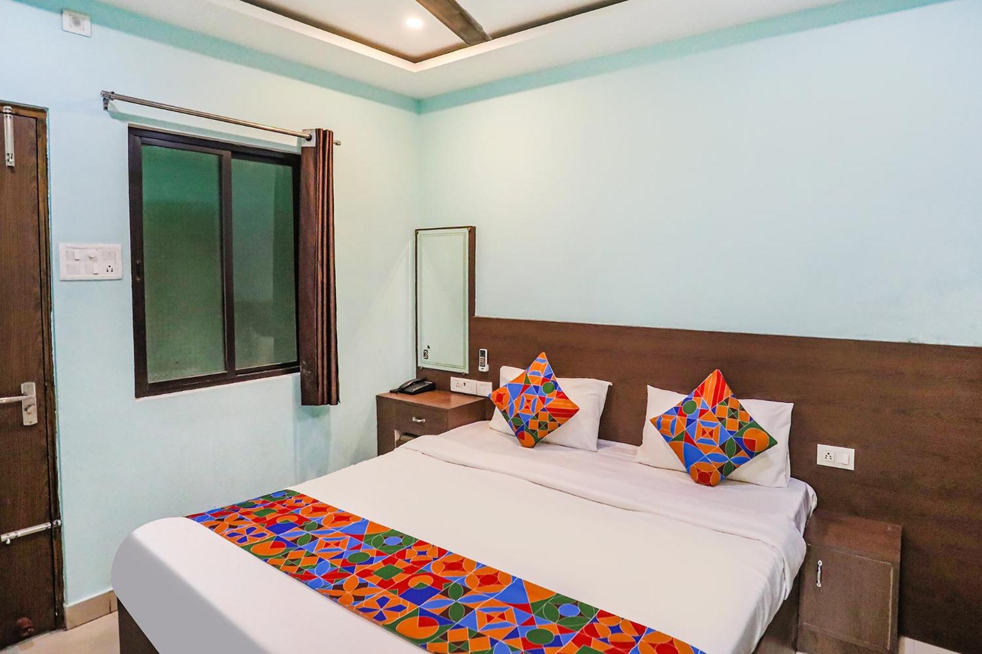 Fabexpress Banarasi Kothi Hotel Varanasi Exterior photo