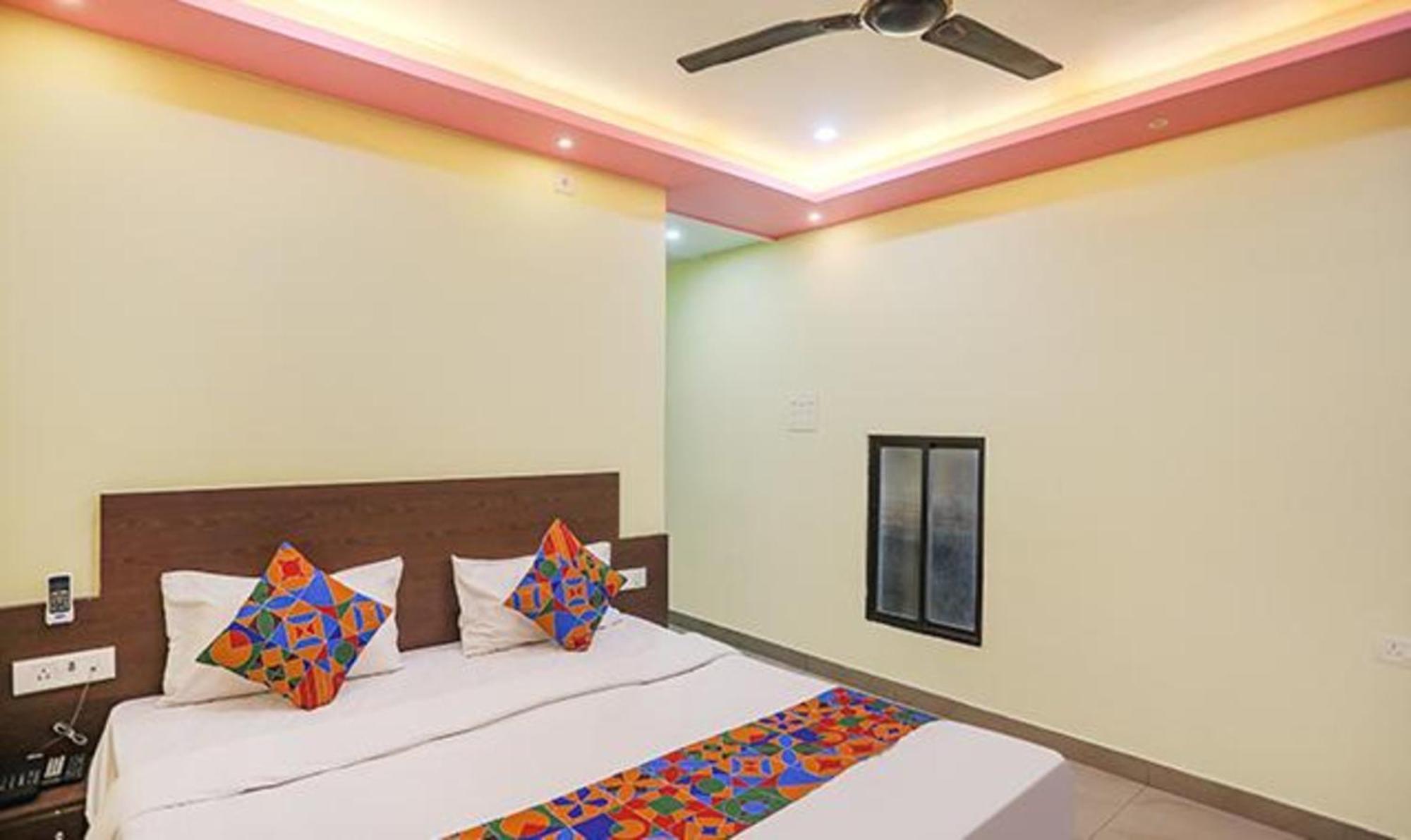 Fabexpress Banarasi Kothi Hotel Varanasi Exterior photo