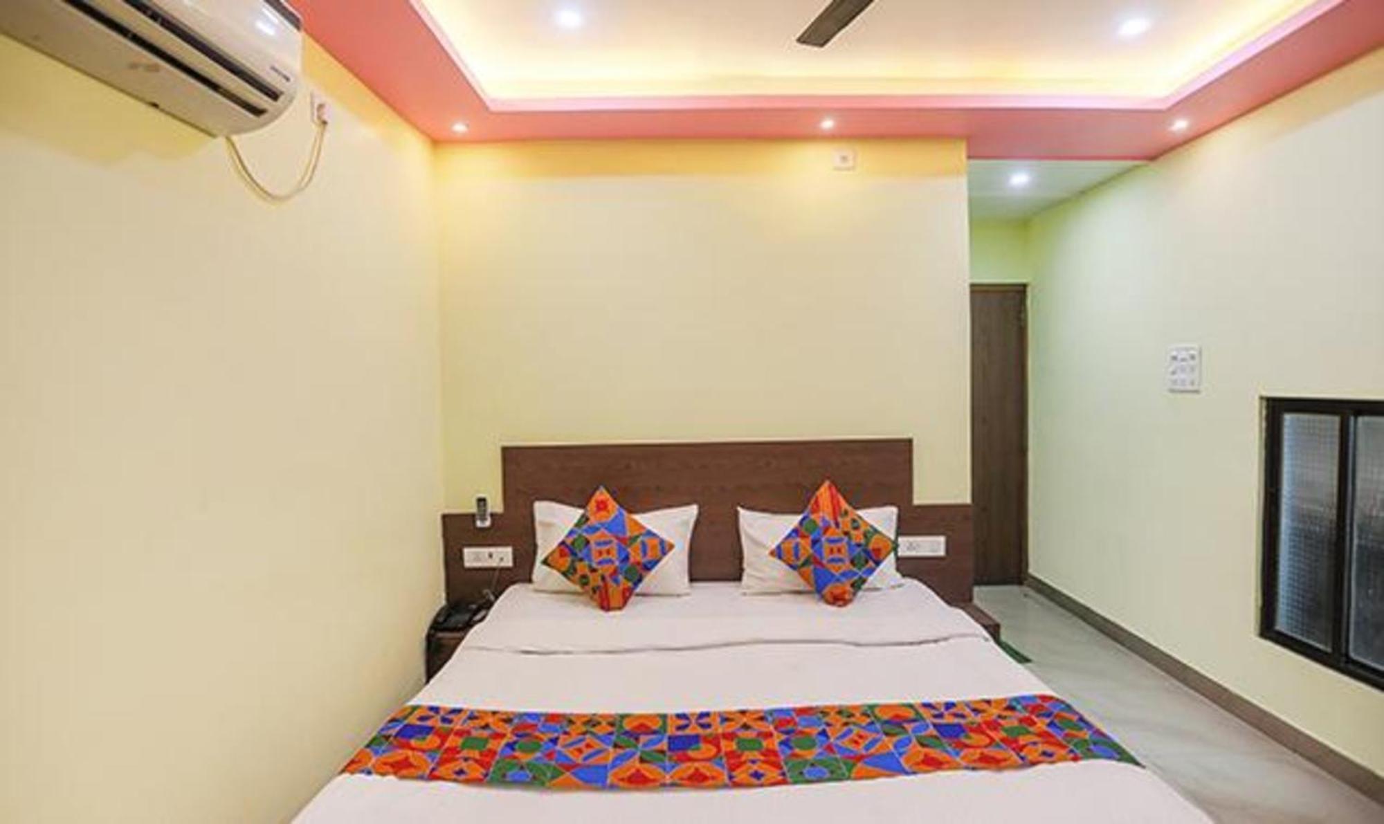 Fabexpress Banarasi Kothi Hotel Varanasi Exterior photo