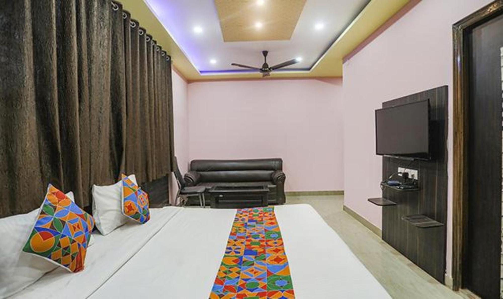 Fabexpress Banarasi Kothi Hotel Varanasi Exterior photo