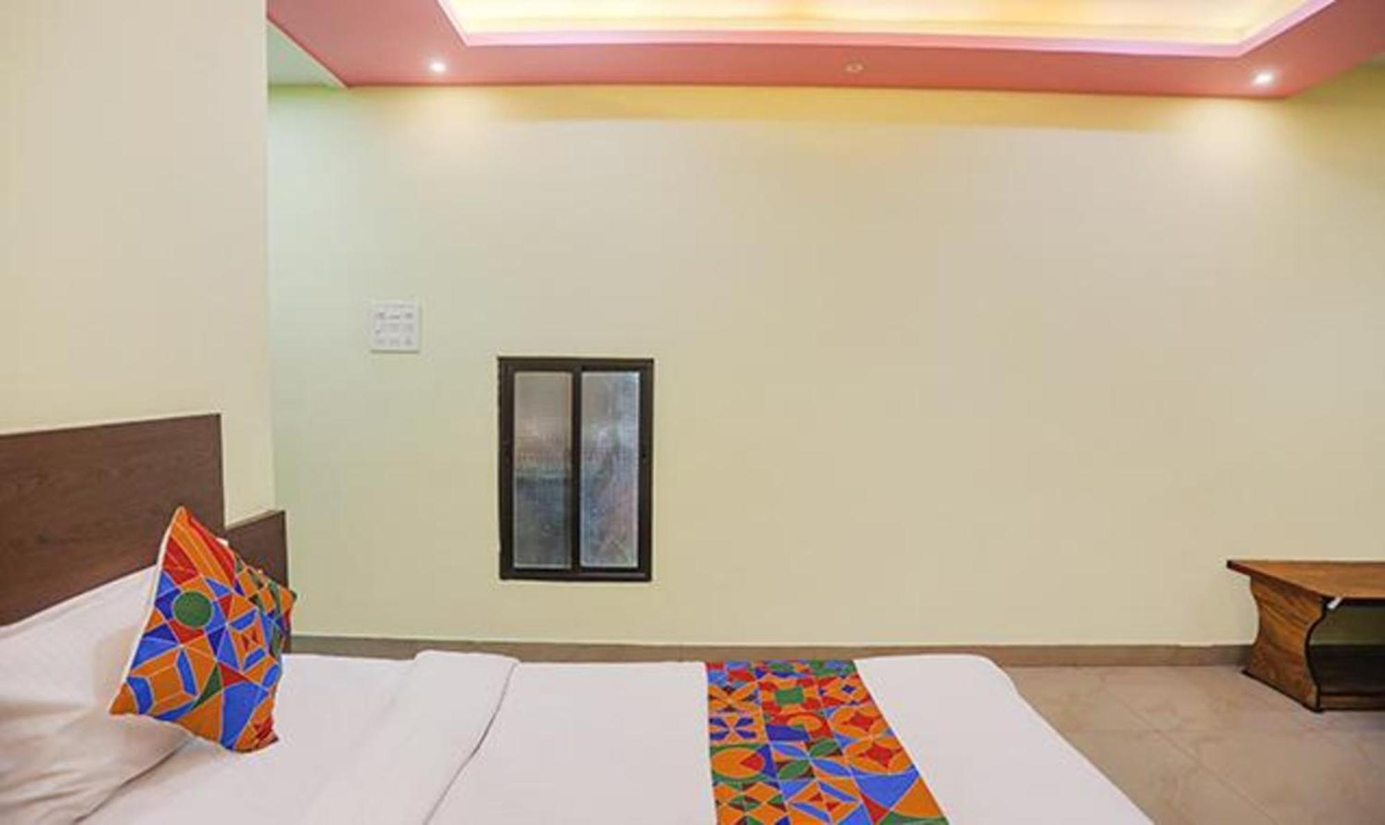 Fabexpress Banarasi Kothi Hotel Varanasi Exterior photo