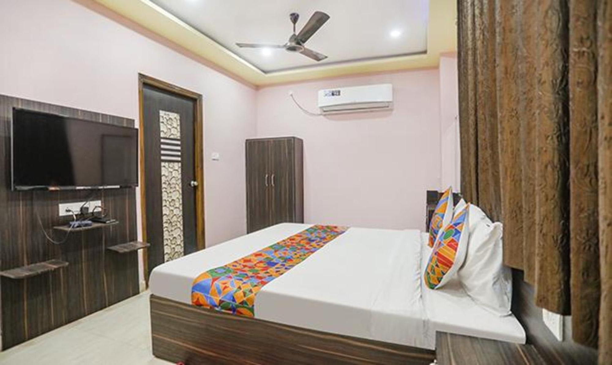 Fabexpress Banarasi Kothi Hotel Varanasi Exterior photo